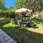 Vakantiehuis παραδοσιακη λαζαρατα Lazaráta