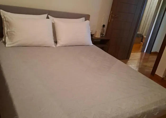 παραδοσιακη λαζαρατα Дом отдыха
