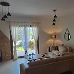 Ferienhaus παραδοσιακη λαζαρατα *