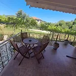 Ferienhaus παραδοσιακη λαζαρατα Lazaráta