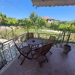 παραδοσιακη λαζαρατα Ferienhaus Lazaráta